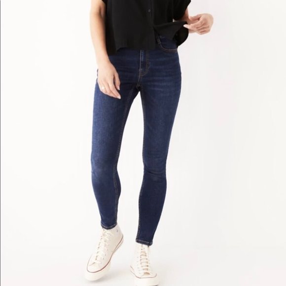 Frank & Oak The Debbie Ultra-Stretch Skinny Jean in Dark Indigo Size 28 - Picture 5 of 11